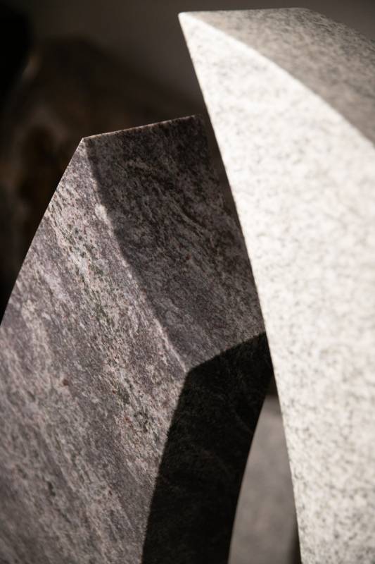 Doppelgrabstein ,,Saphir"  3-teilig in poliertem Granit - Ansicht 4
